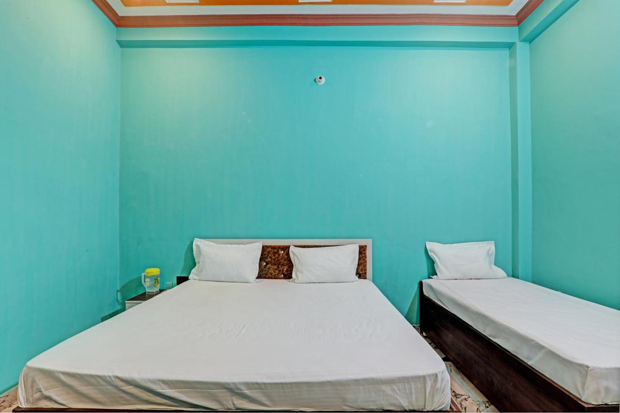 Oyo Green Valley Guest House Sultanpur  Экстерьер фото