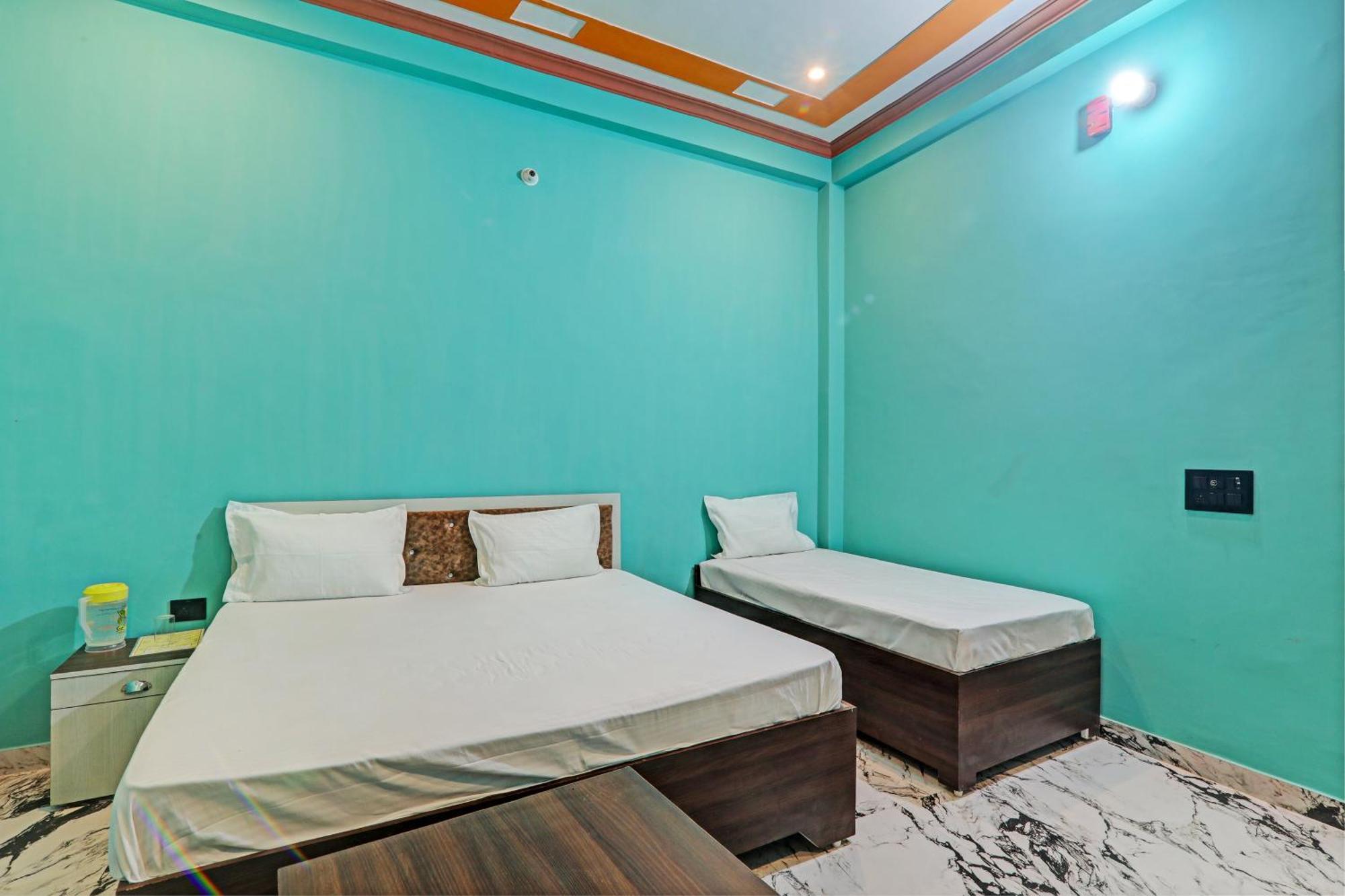 Oyo Green Valley Guest House Sultanpur  Экстерьер фото