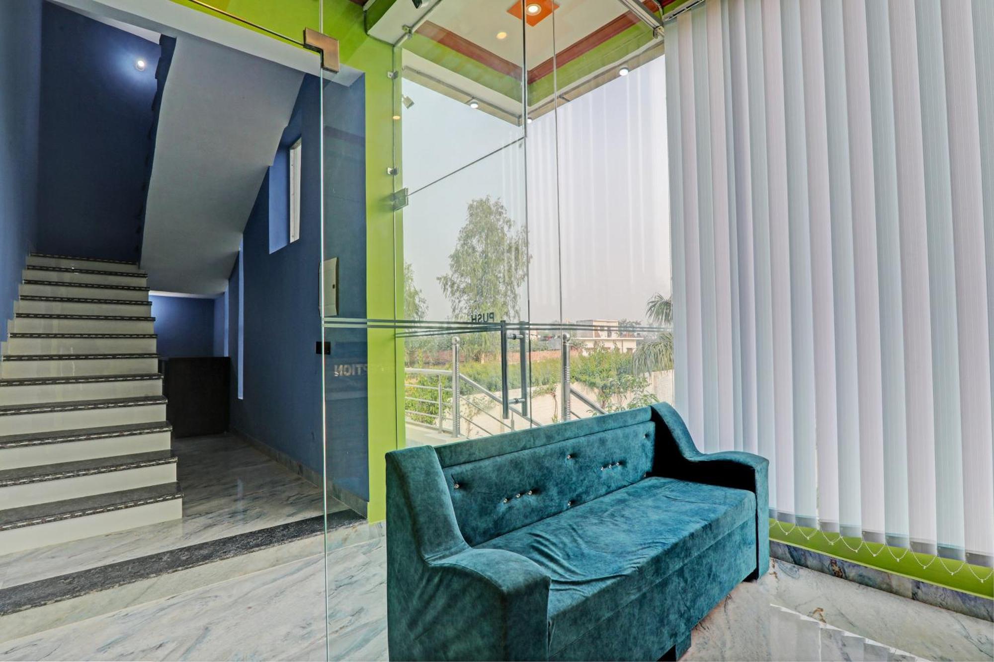 Oyo Green Valley Guest House Sultanpur  Экстерьер фото